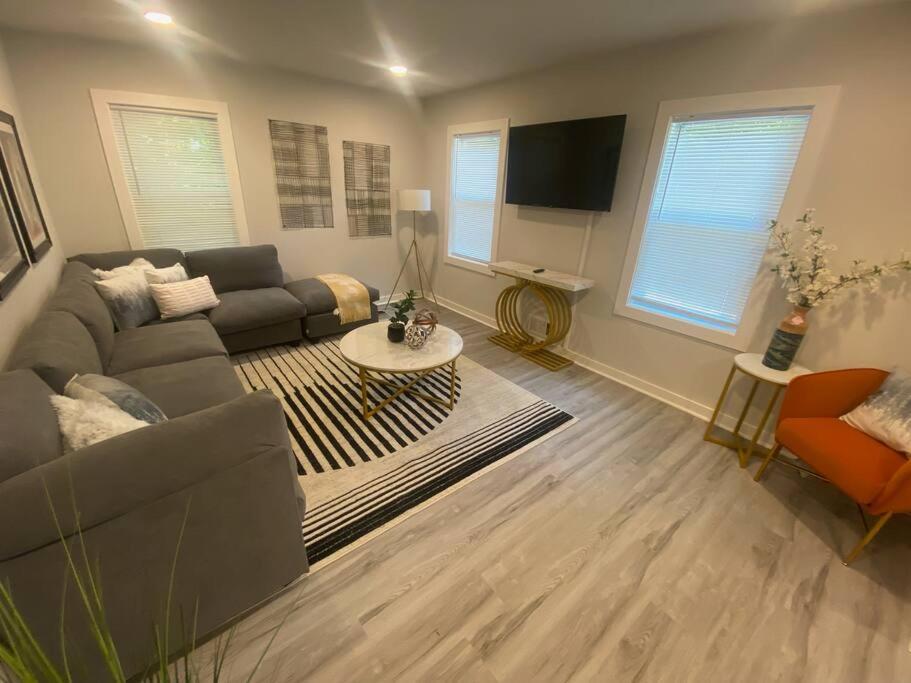 East Point Atlanta - Spacious 5Br Retreat! Exterior photo